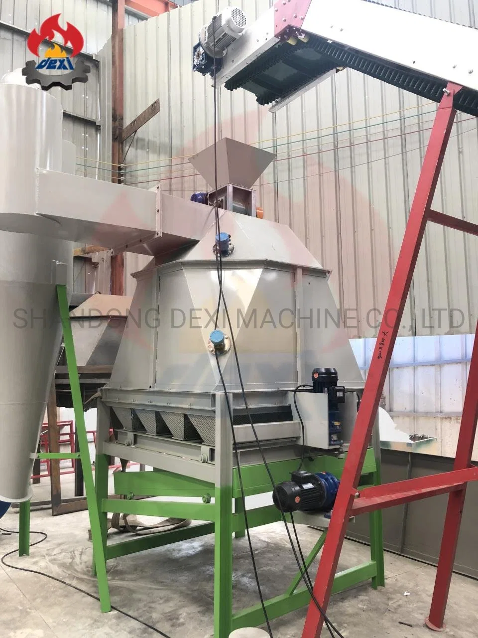 CE Dexi Machine Peeling Grinding Cooler Packing Wood Pellet Machine Pellet Mill